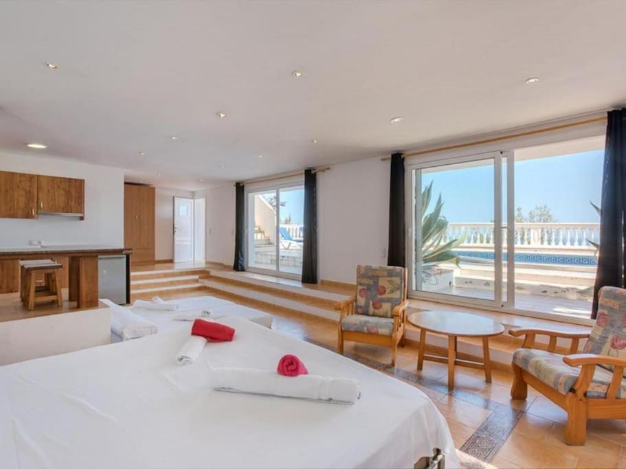Villa Blanca Lloret de Mar Exterior photo